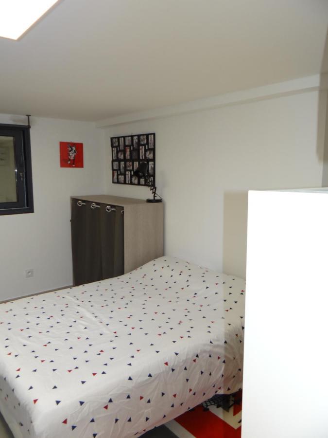 Trendy Studios Tassin Екстер'єр фото