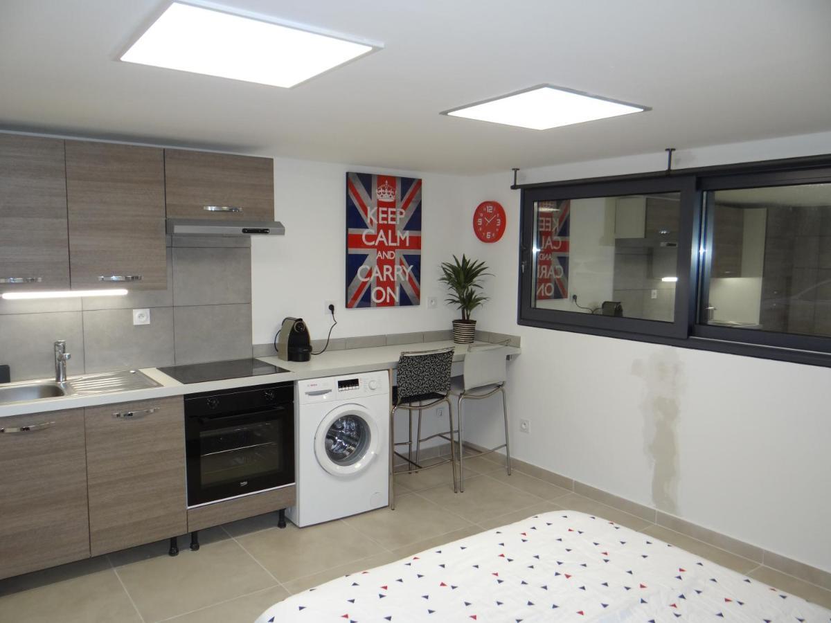 Trendy Studios Tassin Екстер'єр фото